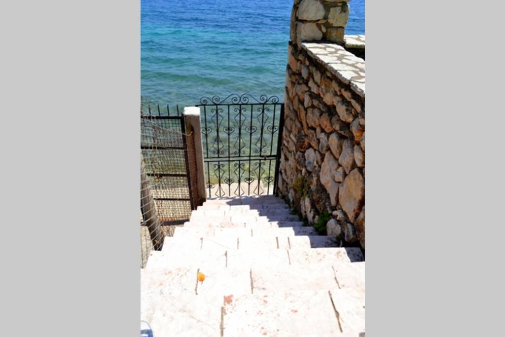 Villa Violeta Lefkada Nydri Экстерьер фото