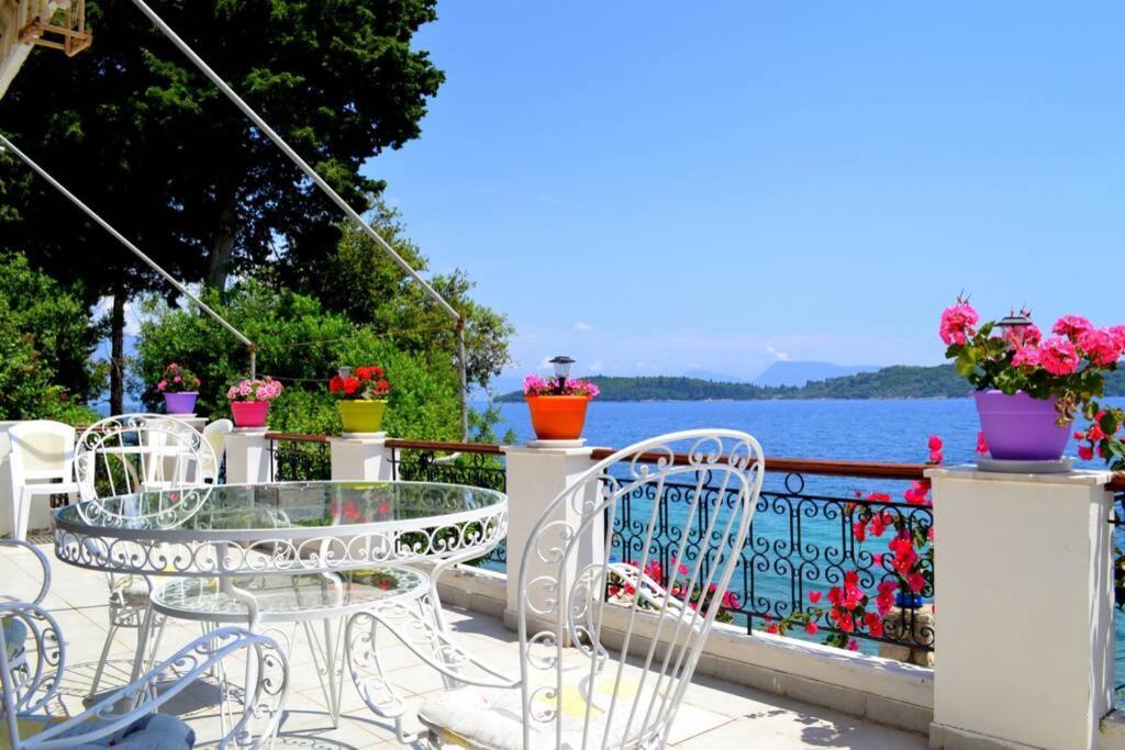 Villa Violeta Lefkada Nydri Экстерьер фото
